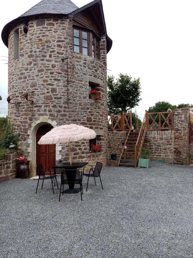 La Tour De Ver Gite Atypique Possibilite Table D'Hotes Sur Reservation ภายนอก รูปภาพ
